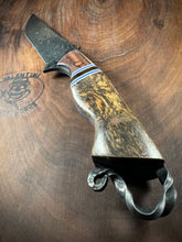 Load image into Gallery viewer, Tanto Hunter in Wave Pattern Damascus
