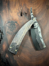 Load image into Gallery viewer, Smiling Edge Straight Razor Low Layer San Mai by Valentini Garage Works
